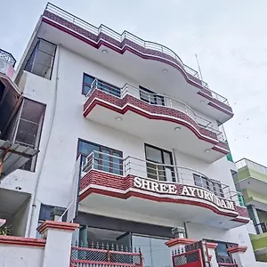 Hotel Oyo 7498 Aparajita Varanasi