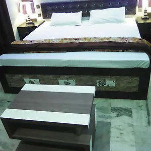 Hotel Vanshika Palace Agra (Uttar Pradesh)