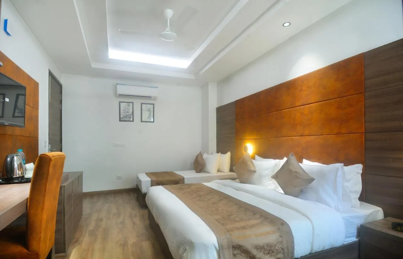 Hotel Primeland New Delhi